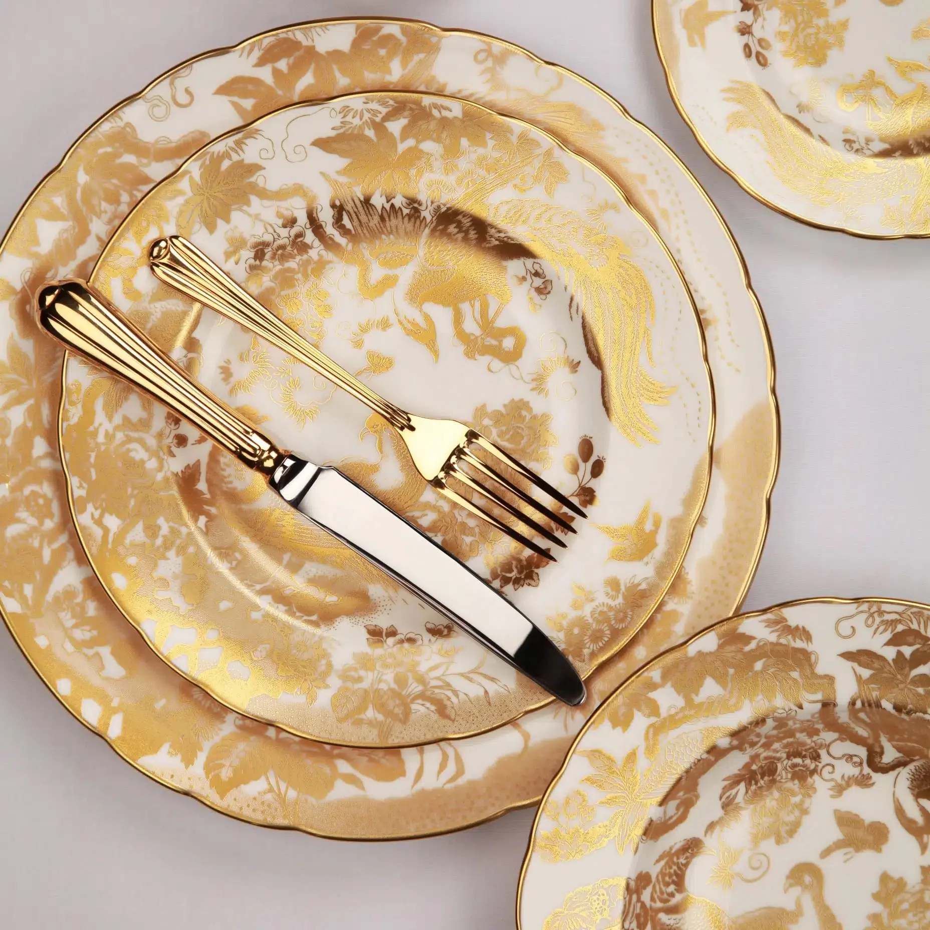 Royal Crown Derby Aves Gold Breakfast Saucer - Image 2