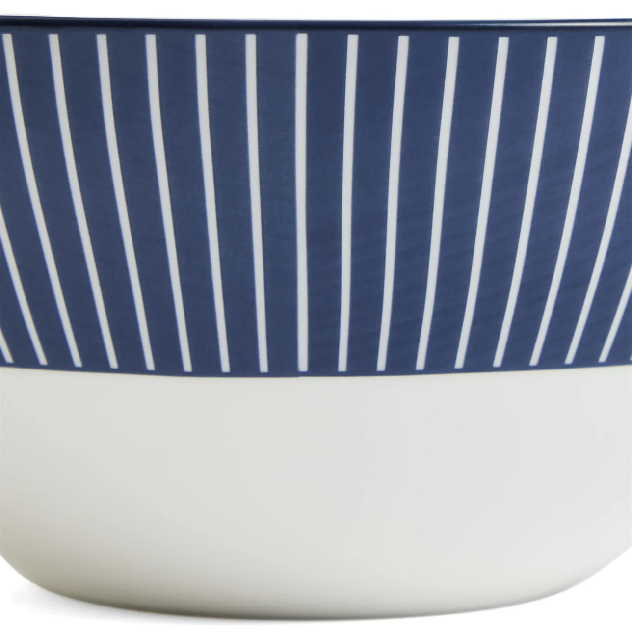 Wedgwood Gio Pinstripe Cereal Bowl Blue - Image 3